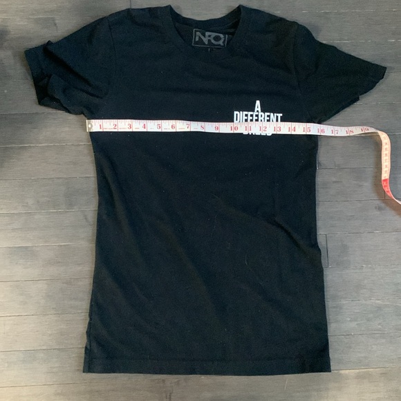 NFQ Never Quit Shirt - Picture 2 of 5